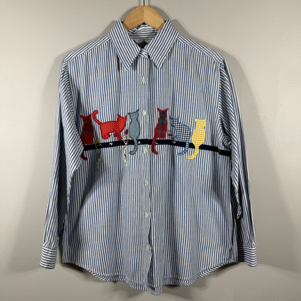 Two Twenty Vintage Embroidered Cat Graphic Button Up Shirt Blue White 16